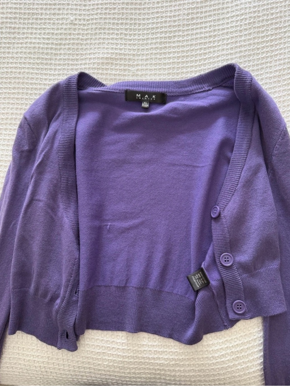 MAK ~  Cardigan